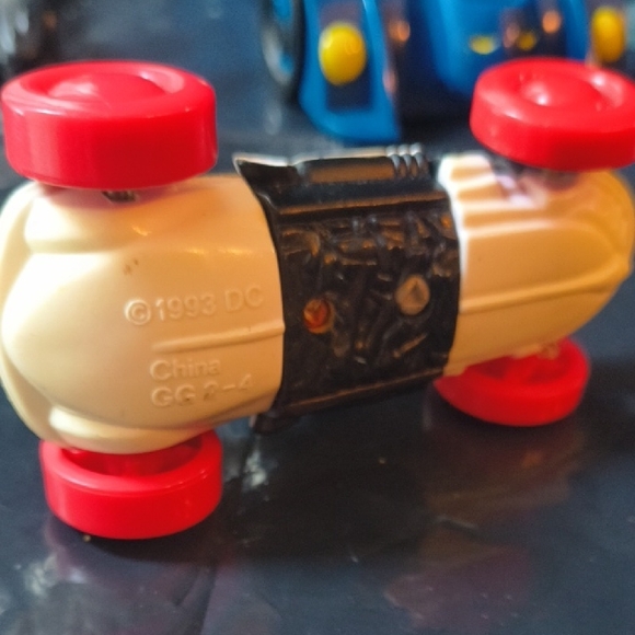 Batman Batmobile Batcycle & Villan Vehicle Collection Vintage & Modern - Picture 8 of 16